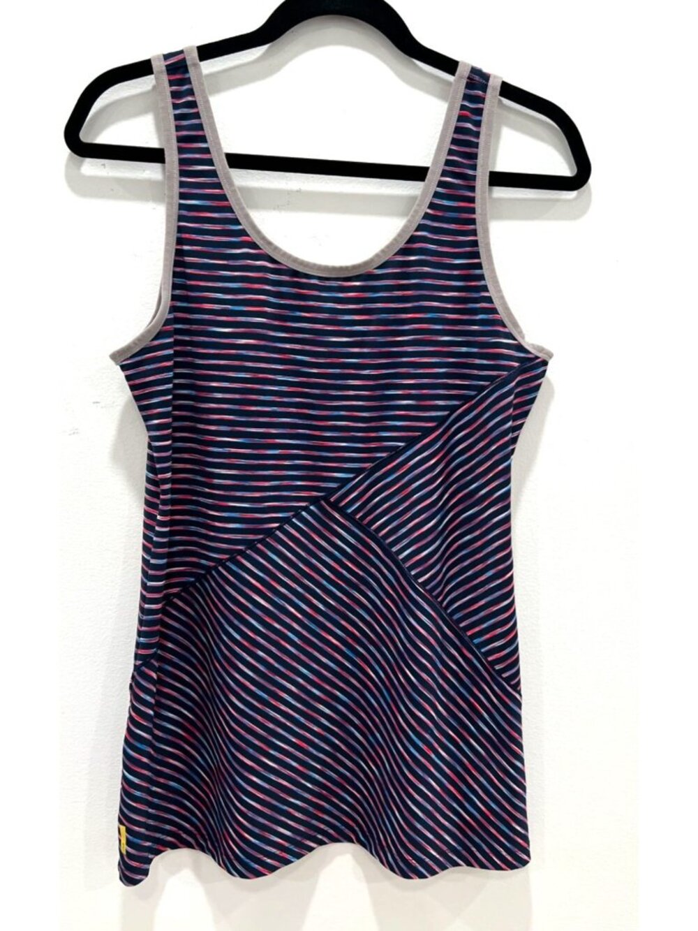 Lole Purple Pink Blue Space Dye Striped Athletic Tank With Pocket Size Large